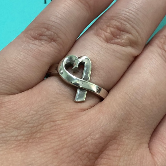 Tiffany & Co. Open Heart Ring - Picture 4 of 12